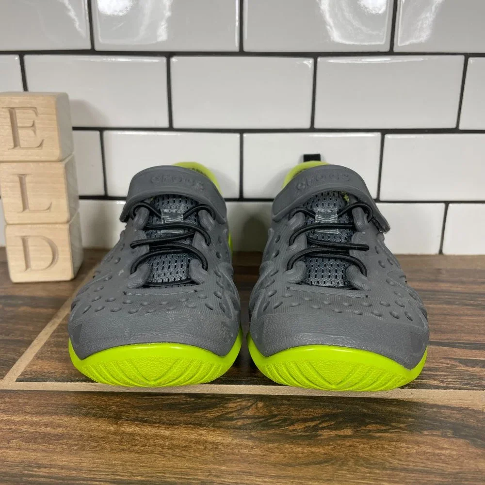 CROCS Swiftwater Play Shoe Little Girl's Size c12 Gray Green Water Sneakers